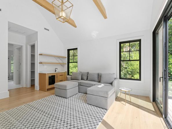 7 Rosemary Lane, Sag Harbor NY 11963