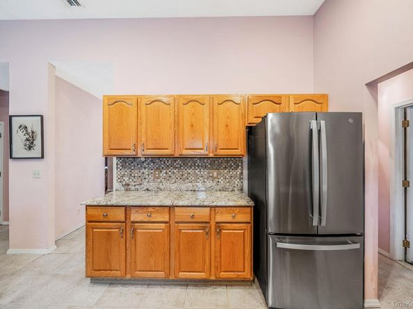 1 Monaco Court, Ronkonkoma NY 11779