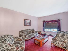 1 Monaco Court, Ronkonkoma NY 11779