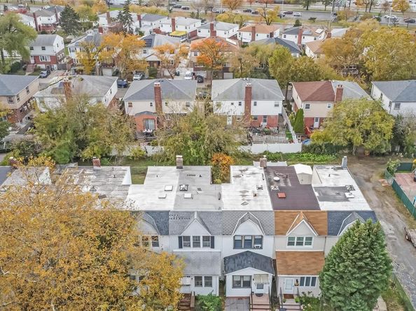 23-38 144th Street, Whitestone NY 11357