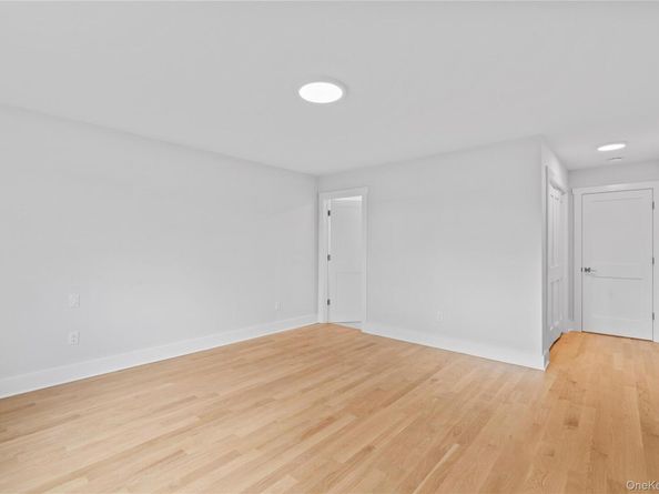 567 King Street, Port Chester NY 10573