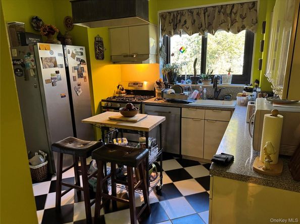 1101 Midland Avenue 402, Bronxville NY 10708