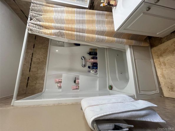 2866 Dewey Avenue, Bronx NY 10465