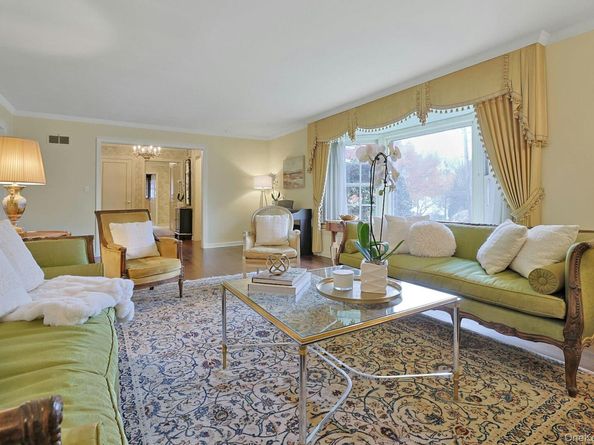 1 Elm Road, Scarsdale NY 10583