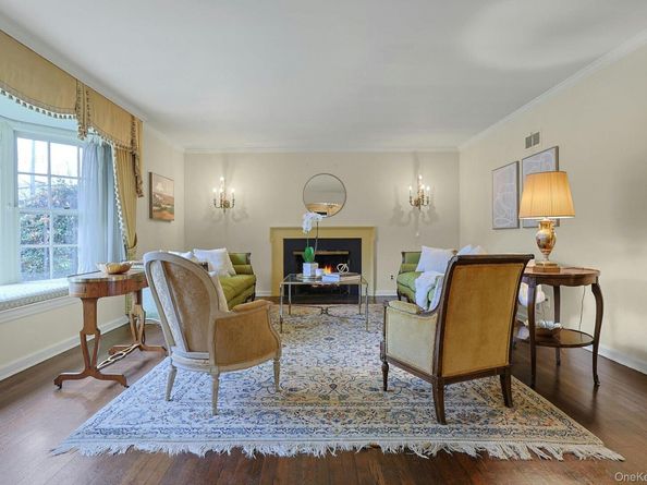 1 Elm Road, Scarsdale NY 10583