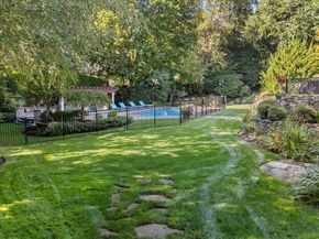 6 Maureen Drive, Mount Sinai NY 11766