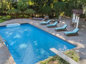 6 Maureen Drive, Mount Sinai NY 11766