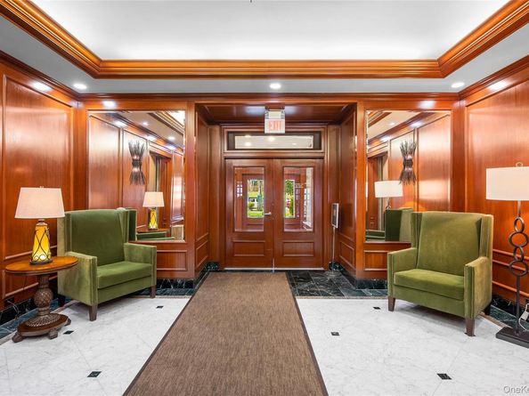 2 Overlook Road 1A1A, White Plains NY 10605