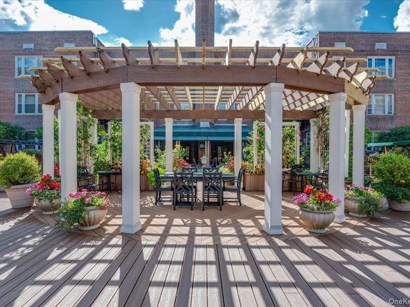 2 Overlook Road 1A1A, White Plains NY 10605