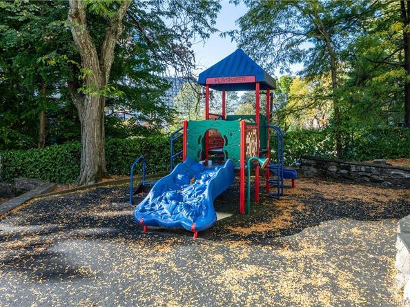 37 Hillside Terrace A, White Plains NY 10601