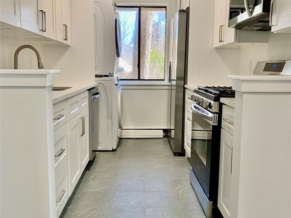 37 Hillside Terrace A, White Plains NY 10601