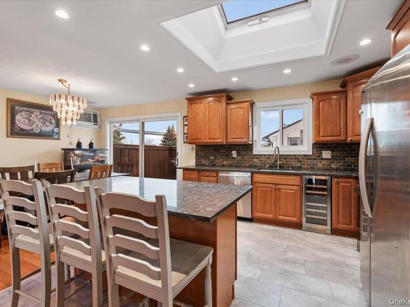 2747 Barbara Road, Bellmore NY 11710