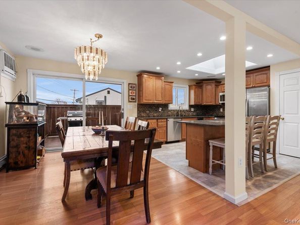 2747 Barbara Road, Bellmore NY 11710