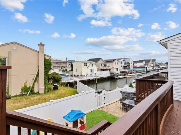 2747 Barbara Road, Bellmore NY 11710