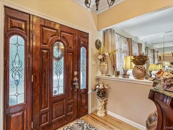 264-47 Grand Central Parkway, Flushing NY 11362