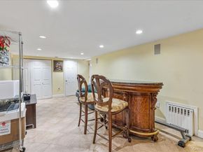 264-47 Grand Central Parkway, Flushing NY 11362