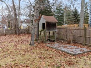 98 Squiretown Road, Hampton Bays NY 11946