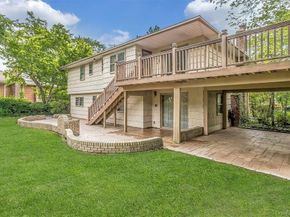 112 Crescent Drive, Searingtown NY 11507