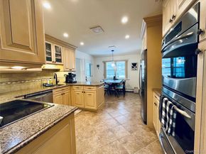 112 Crescent Drive, Searingtown NY 11507