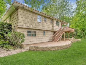 112 Crescent Drive, Searingtown NY 11507