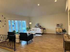 112 Crescent Drive, Searingtown NY 11507