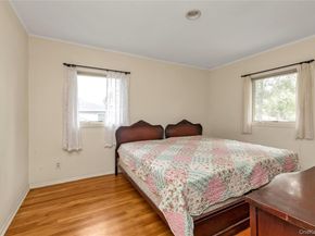 129 Gilmar Lane, Roslyn Heights NY 11577