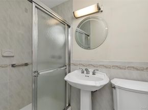 129 Gilmar Lane, Roslyn Heights NY 11577