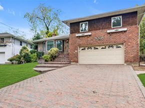 129 Gilmar Lane, Roslyn Heights NY 11577
