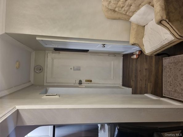 141-34 78th AVENUE 1C, Flushing NY 11367