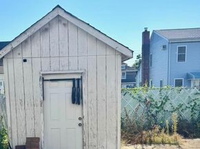 13515 243rd Street, Rosedale NY 11422