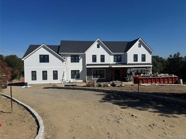 14 Stone Bridge Road A, Purchase NY 10577