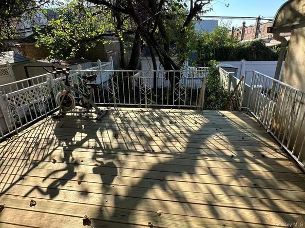 64-12 155 Street, Flushing NY 11367