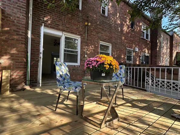 64-12 155 Street, Flushing NY 11367