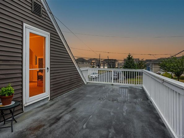 169 Sunset Avenue, Island Park NY 11558