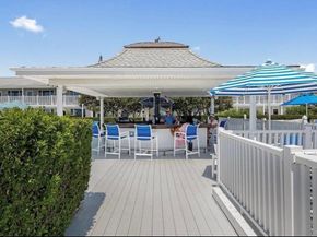 231 Dune Road 905, Westhampton Beach NY 11978