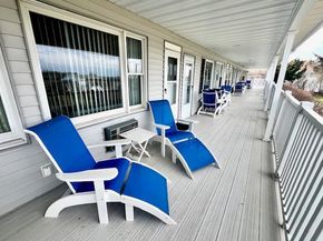 231 Dune Road 905, Westhampton Beach NY 11978