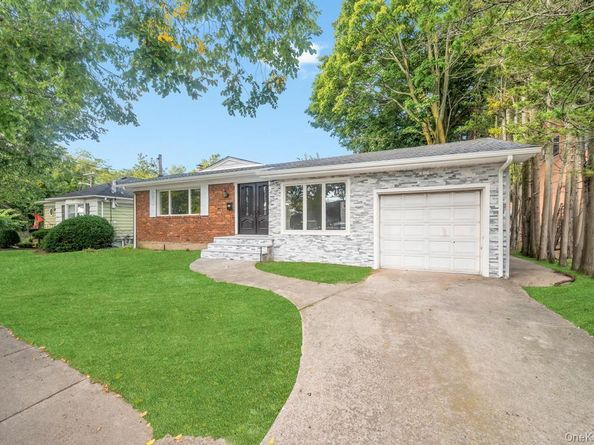 3771 Jerusalem Avenue, Seaford NY 11783