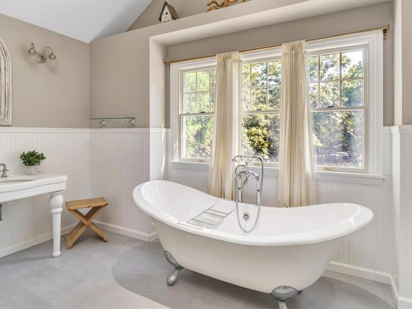 86 Northwest Path, Sagaponack NY 11962