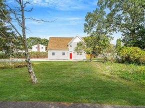 26 Bokel Road, Ronkonkoma NY 11779