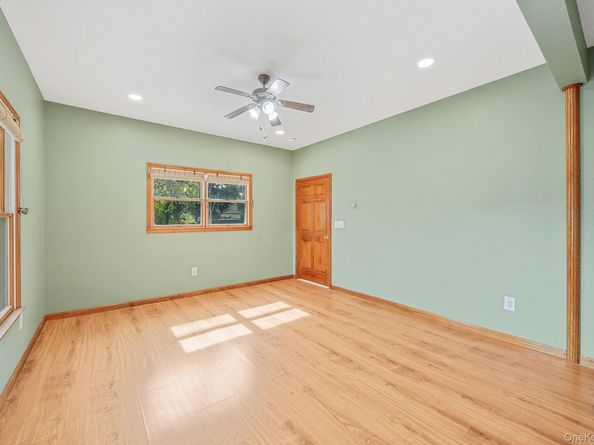 26 Bokel Road, Ronkonkoma NY 11779