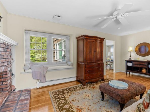 21 View Road, Setauket NY 11733