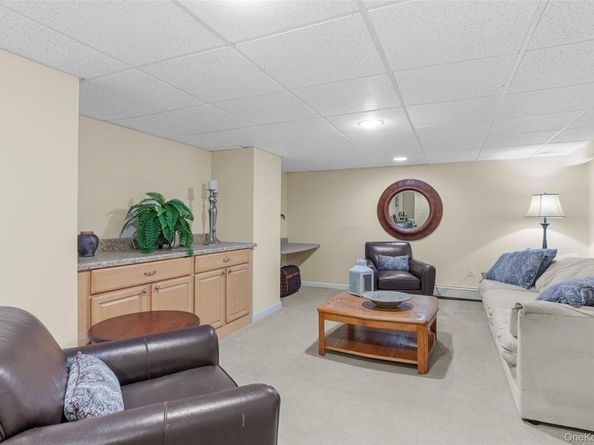 21 View Road, Setauket NY 11733