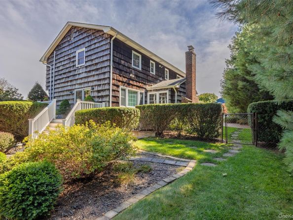 21 View Road, Setauket NY 11733