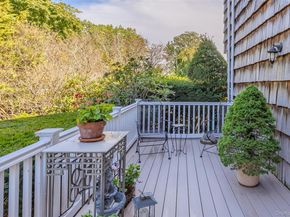 21 View Road, Setauket NY 11733