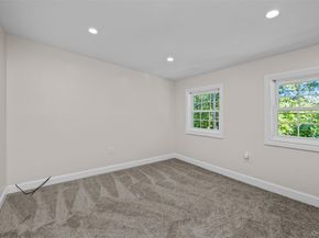 16 Ozone Road, Rocky Point NY 11778
