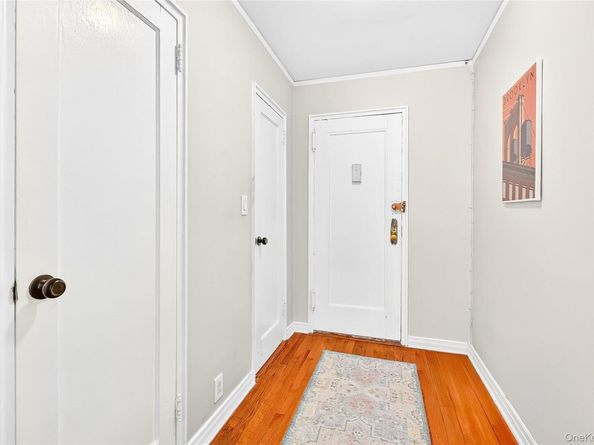 821 Bronx River Road 5J, Bronxville NY 10708