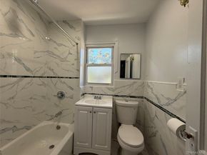 94-72 199th St, Hollis NY 11423