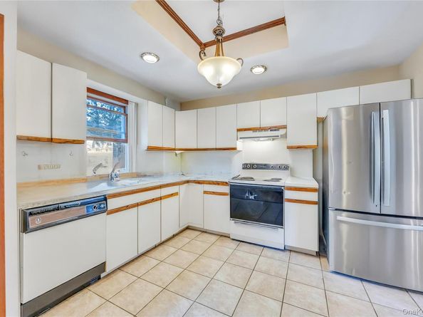 194 Cranford Boulevard, Mastic NY 11950