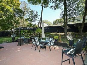 97 Indian Head Road, Kings Park NY 11754