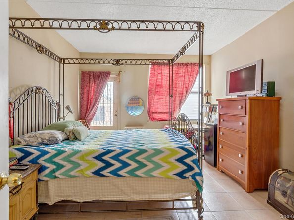745 St Anns Avenue C, Bronx NY 10456